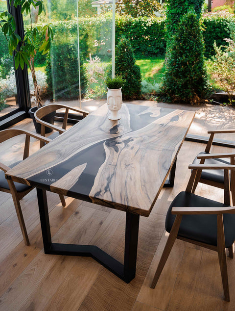 Tavolo con resina epossidica fumé opaca in legno di noce europeo 160x90cm Ombra