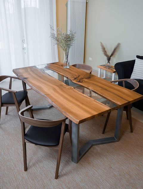 Epoxidharz Tisch Dafne aus Eiche massiv mit glasklarem Harz