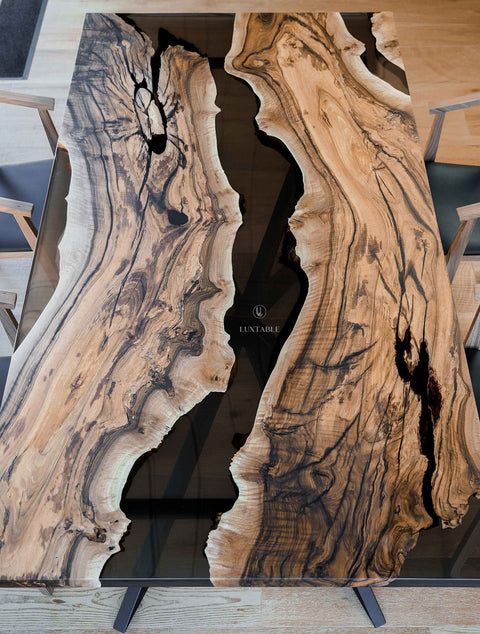Maestoso tavolo in resina fumé e legno di noce europeo 210x110cm Fiamma