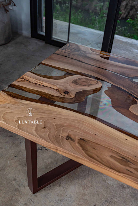 Handmade clear epoxy resin table in European walnut, custom size Alpi