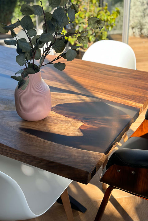 Smoke gray epoxy resin table in walnut wood, custom size Romano