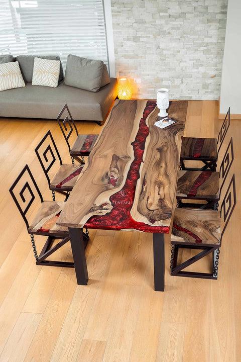 Tisch Vesuvio aus massivem Nussbaum mit bordeauxrotem Epoxidharz