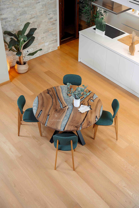 Epoxy river table in walnut wood and silver resin 140x140cm Cristallo