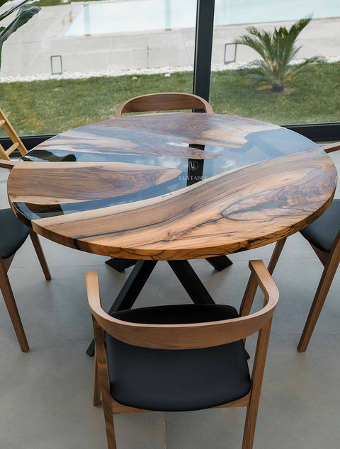 Smoke gray epoxy dining table in walnut wood 130x130cm Crepuscolo