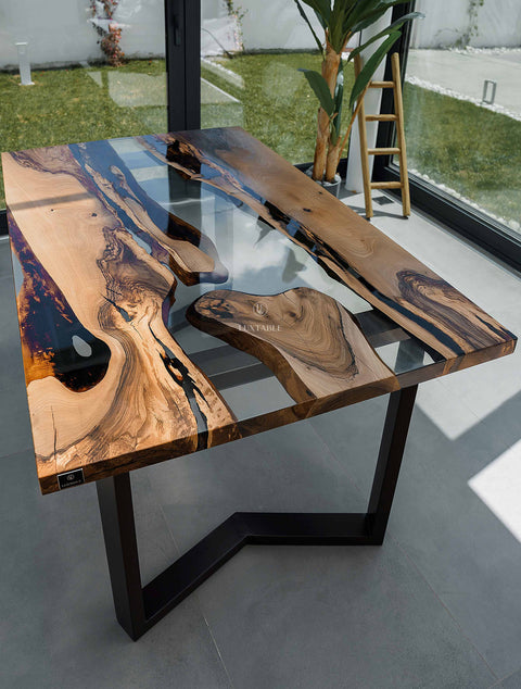 Rustic resin table in walnut and clear epoxy, various sizes Kenya
