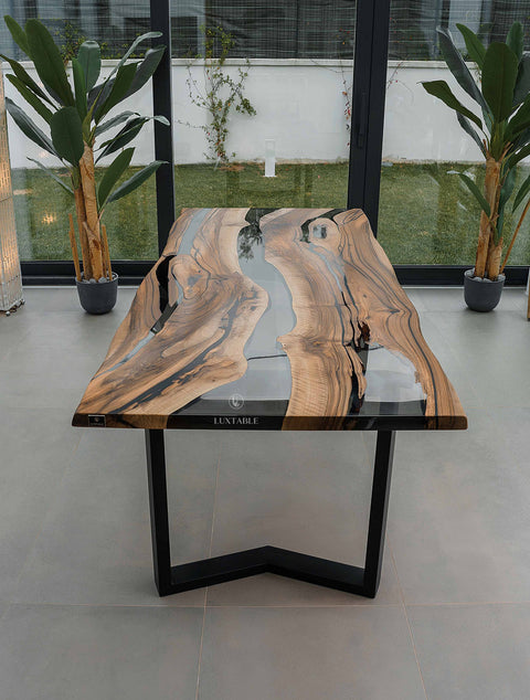 Tavolo in resina epossidica fumé lucida e legno di noce europeo 180x80cm Ginevra
