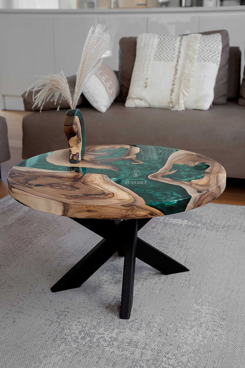 Walnut wooden coffee table green resin, custom size Smeralda