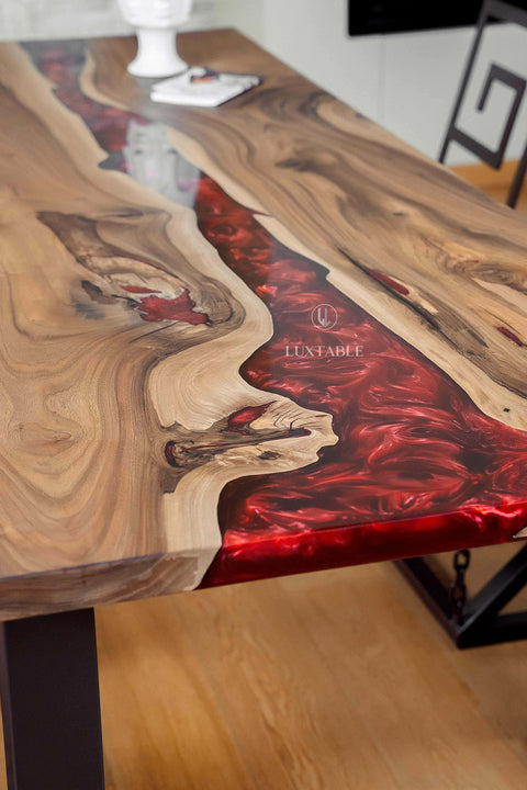 Walnut wood dining table with red epoxy resin 230x85cm Vesuvio